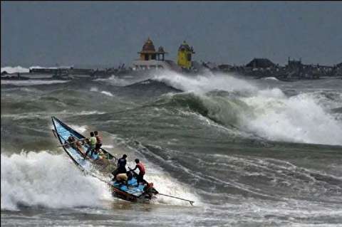 آب‌های شمالی خلیج فارس مواج و متلاطم است