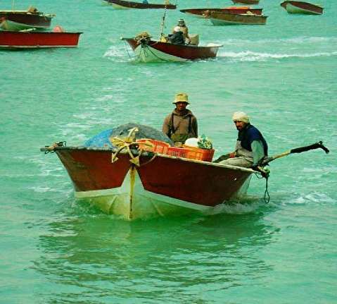 رژه شناورهای صیادی به پاسداشت سپهبد شهید قاسم سلیمانی  ‌