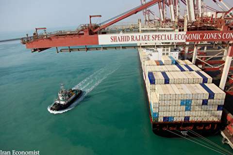 نواخته شدن بوق کشتی‌ها همزمان با آغاز دهه فجر