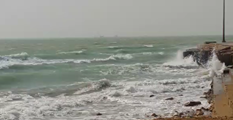 تلاطم در آب های شمالی خلیج فارس/ شناورها احتیاط کنند