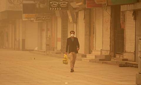 گرد و خاک زندگی ساکنان مناطق ساحلی خوزستان را فلج کرد