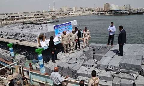 توقیف محموله سیگار قاچاق در آب‌های ساحلی بندر ماهشهر