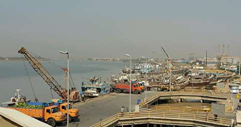 مسدود شدن مسیر‌های ورودی به بنادر آبادان و خرمشهر