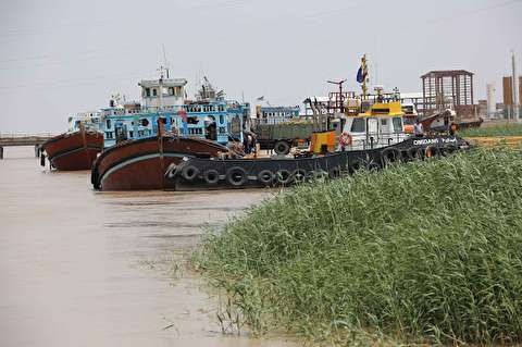 بازسازی سیل بند حاشیه آبراه بهمنشیر آبادان