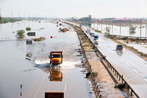 تمدید ممنوعیت تردد در جاده‌های منتهی به بنادر خوزستان