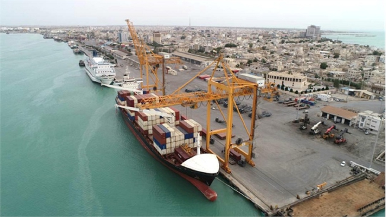 پیش‌بینی تمهیدات لازم برای ارائه خدمات به کشتی‌ها در بنادر بوشهر