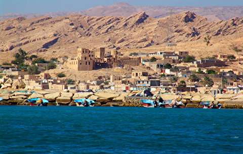 عملیات نقشه برداری آثار تاریخی بندر سیراف آغاز شد/ آغاز مرمت گذر ساحلی در بافت تاریخی بندر بوشهر