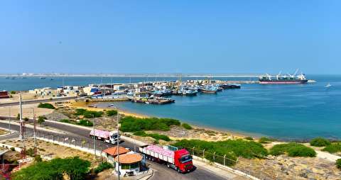 ایجاد امکانات گردشگری دریایی در شهر جدید مکران
