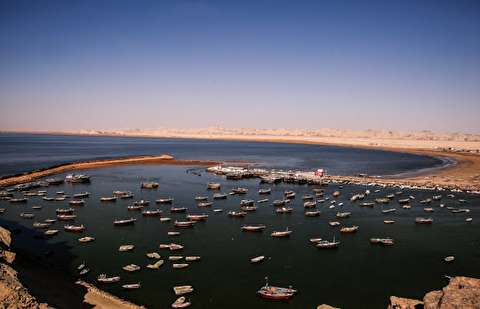 توافقات جدید ایران و عمان در بخش گردشگری دریایی /رونق توریسم دریایی مکران با ورود گردشگران عمان به چابهار