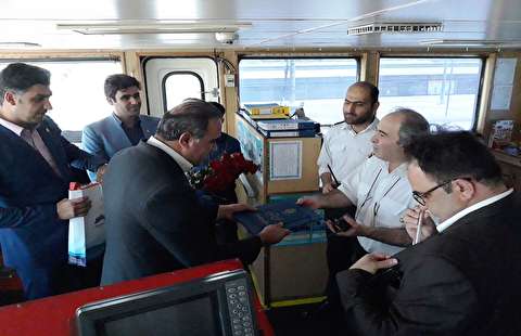 دریانوردان نمونه بندر خرمشهر تجلیل شدند