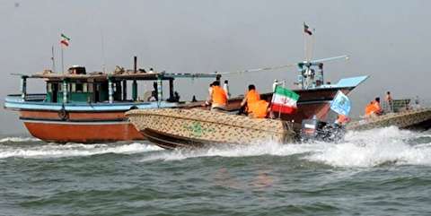 توقیف ۲ شناور تجاری حامل کالای قاچاق در سواحل ماهشهر