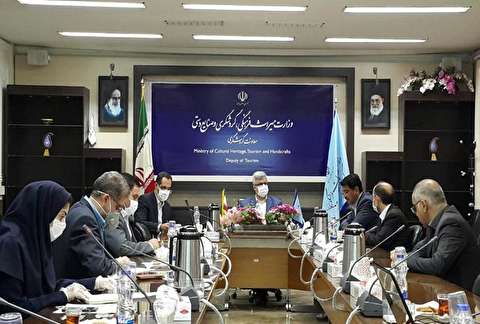 ایجاد منطقه آزاد گردشگری در سواحل مکران/ عملیات ساخت شهر فرودگاهی بندر چابهار آغاز شد/ کاهش ۶۵ درصدی سفر‌های خارجی در سطح دنیا