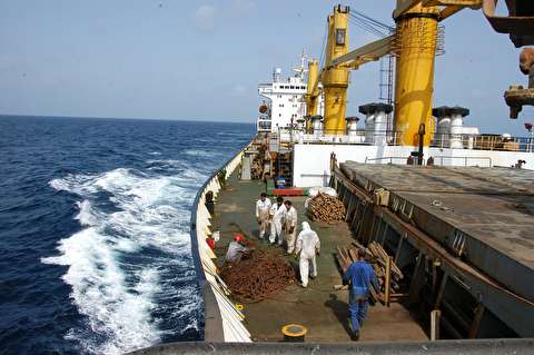 نقش کلیدی دریانوردان در حمل و نقل پایدار