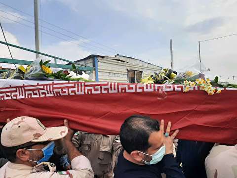 بازگشت پیکرهای۶۳ شهید دفاع مقدس از منطقه آزاد اروند