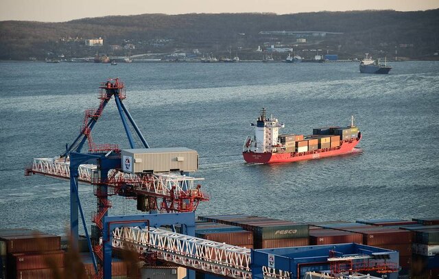 اوکراین دسترسی کشتی‌های روسی به آب‌های خود را ممنوع کرد