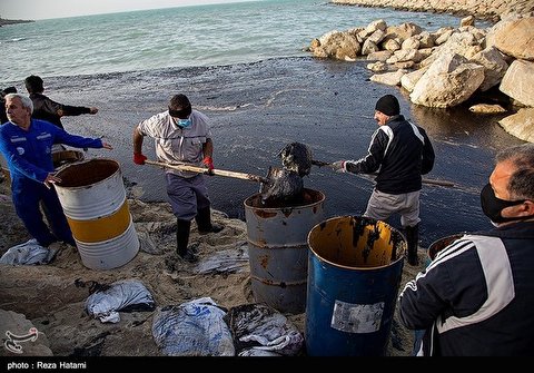 آلودگی نفتی جزیره خارگ‎(+تصویر)