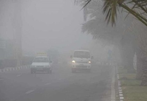 اسکله مسافری قشم به دلیل مه شدید تعطیل است