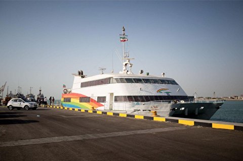اضافه شدن شناور گلاره به ظرفیت گردشگری دریایی در بوشهر