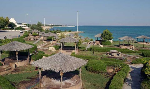 بندر گناوه در صدر جذب بیشترین میزان گردشگران نوروزی کشور
