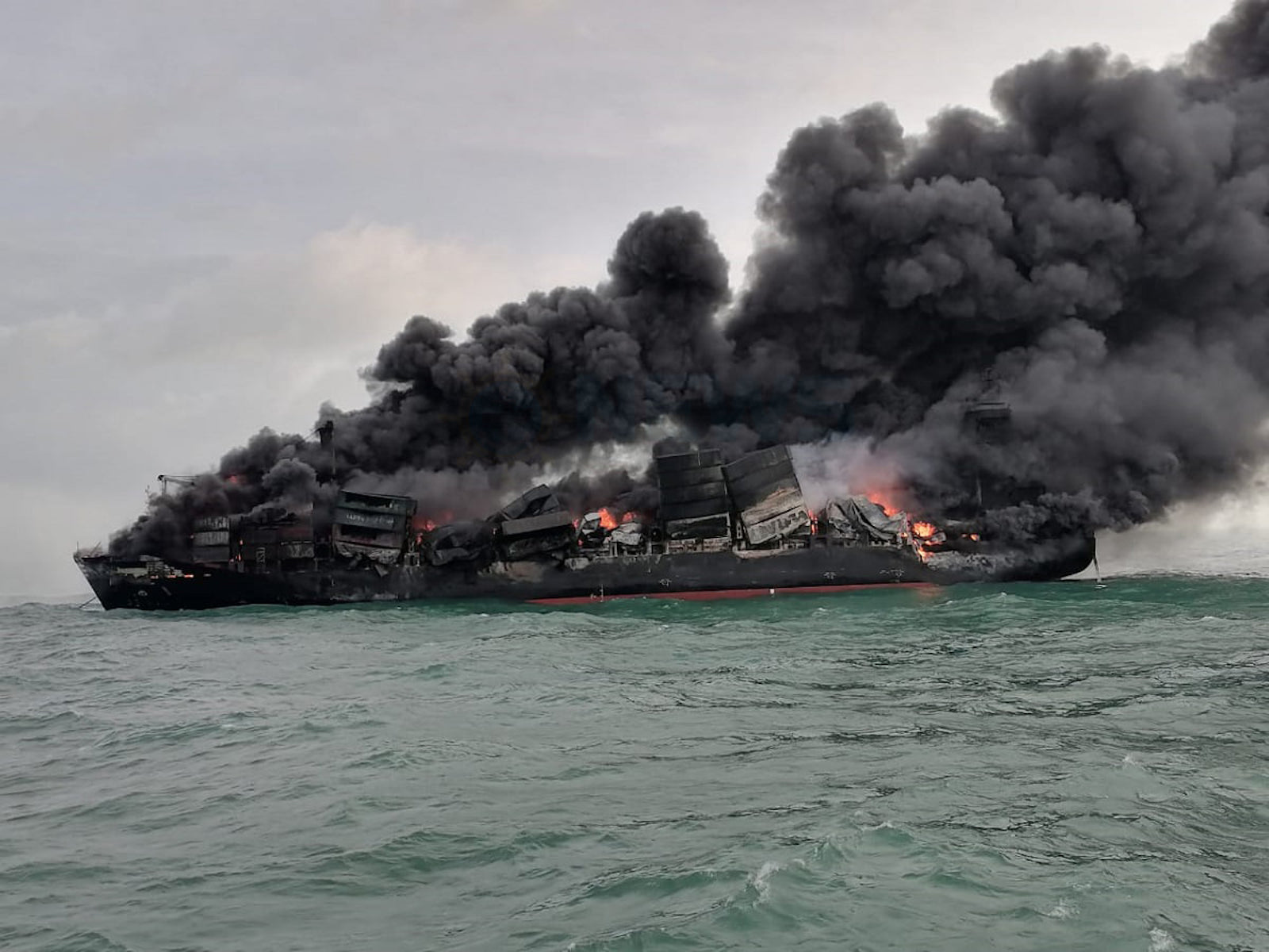احتمال  غرق شدن کشتی سنگاپوری X-Press Pearl