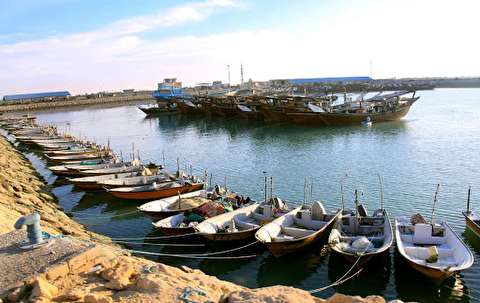 بندر هندیجان از شرایط قرمز کرونایی خارج شد