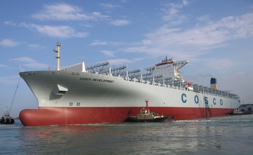 قرارداد ۷۰۰ میلیون دلاری اجارۀ کشتی توسط بزرگترین خط کشتیرانی چین