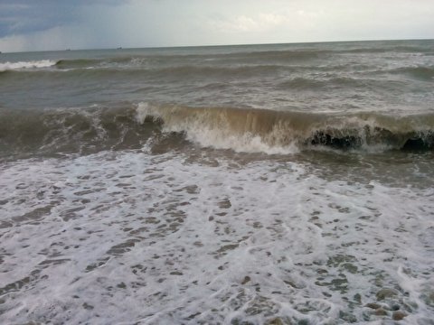 نسیم پاییزی در شهر‌های ساحلی خوزستان/تداوم شرایط ناپایدار جوی در آب‌های شمالی خلیج فارس