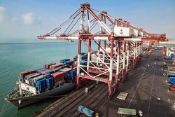 تردد ۸۲۴ کشتی به بزرگترین بندر تجاری ایران طی ۶ ماه