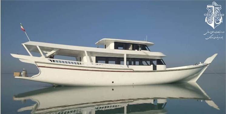 یک فروند شناور گردشگری به قطر صادر شد