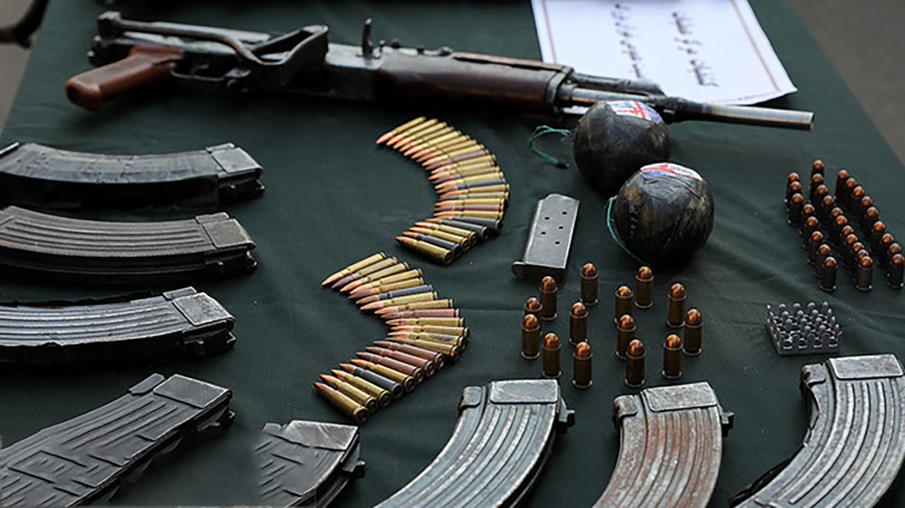 متلاشی شدن باند قاچاق سلاح در جزیره مینو