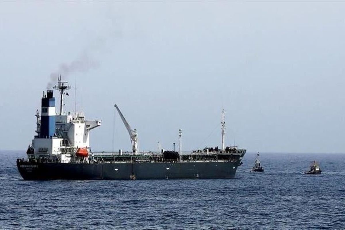توقیف ۵ شناور با ۴۰۰ هزار لیتر سوخت قاچاق در خلیج فارس