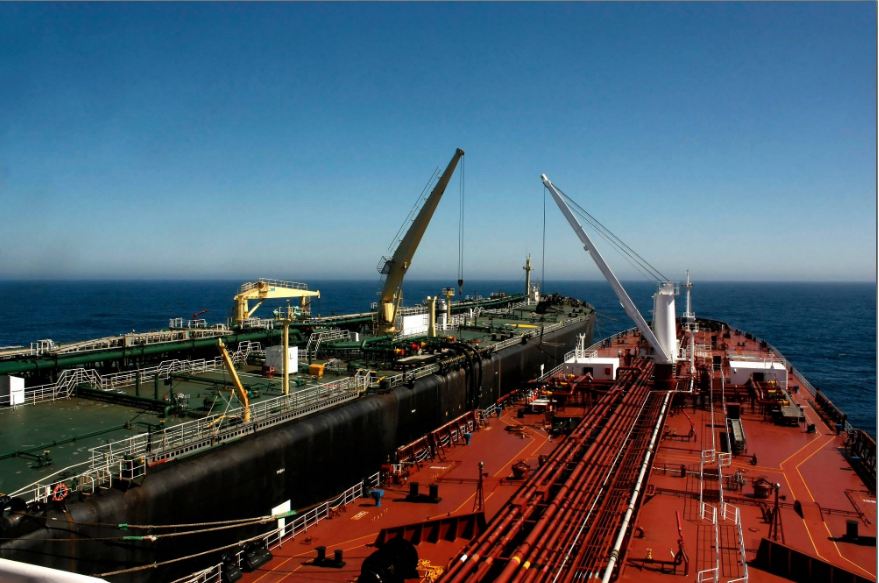 عملیات کشتی به کشتی فروش نفت روسیه در ژانویه رکورد زد