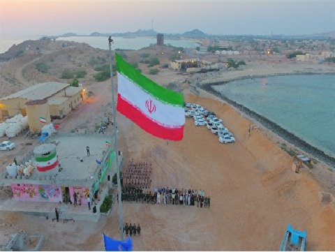 اجرای طرح حمل و نقل دریایی و هوایی گردشگران به ابوموسی/ ایجاد ۱۴۰ واحد اقامتگاه بوم گردی در جزیره ابوموسی