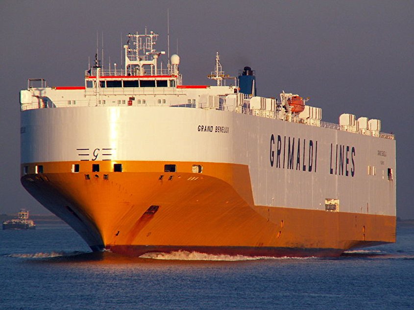 چین ۱۵ کشتی حمل خودرو با سوخت آمونیاک برای ایتالیا می‌سازد