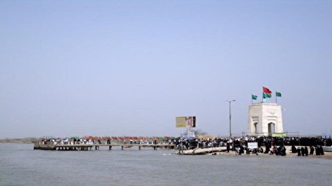 راه‌اندازی شناور گردشگری در بندر اروندکنار برای کاروان‌های راهیان نور