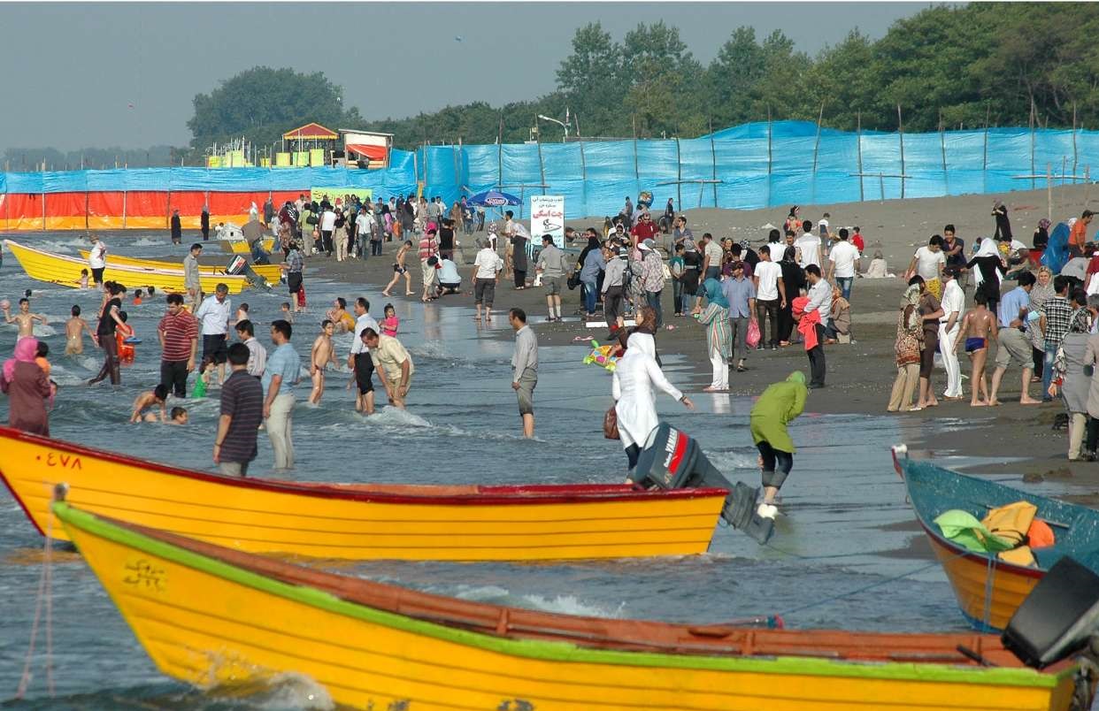 فعالیت بیش از ۱۰۰۰ فروند قایق تفریحی در ۵۳ ایستگاه ساحلی در مازندران