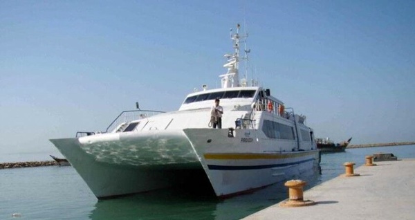 خط کشتیرانی بوشهر - جزیره خارگ راه‌اندازی شد