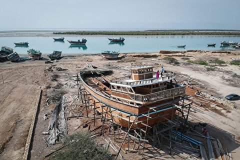 لنج سازی میراثی کهن، ولی کمرنگ شده در جزیره قشم