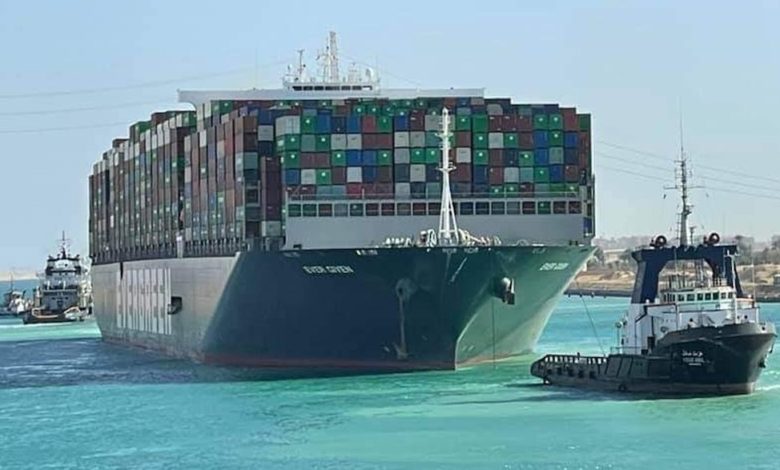 موافقت بیمه اتکایی با پرداخت ۲ میلیارد دلار به کشتی حادثه دیده در کانال سوئز