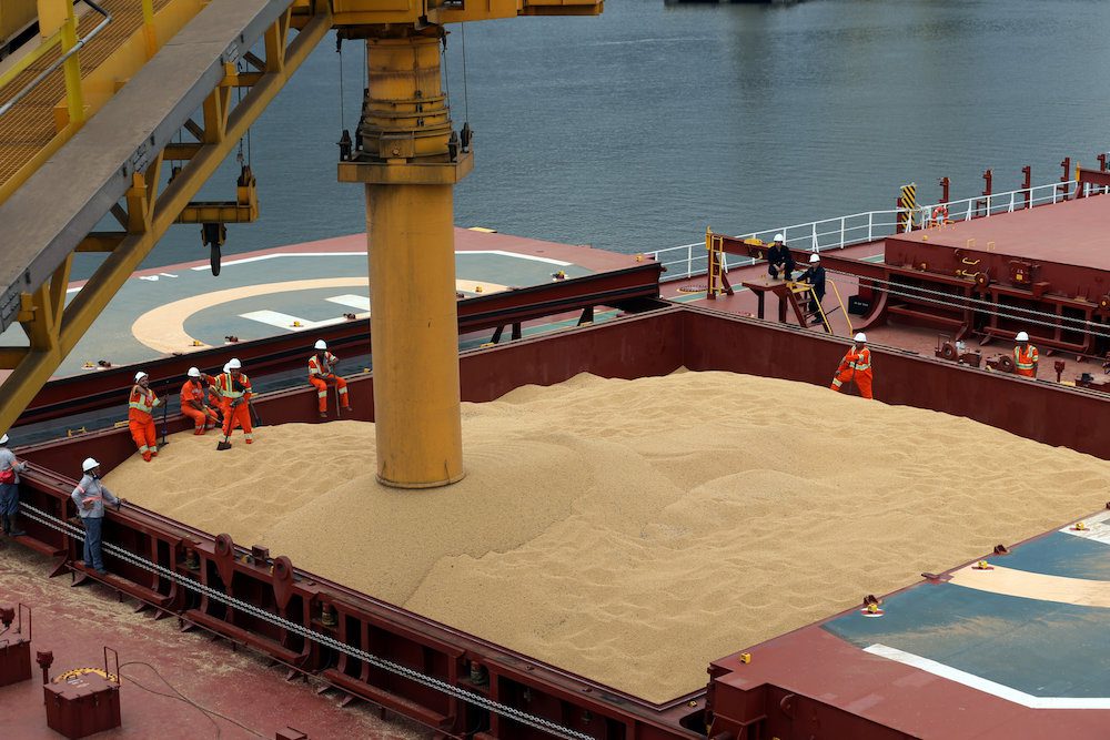 تأخیر کشتی‌های آمریکایی نرخ سویا را در چین به شدت بالا برد