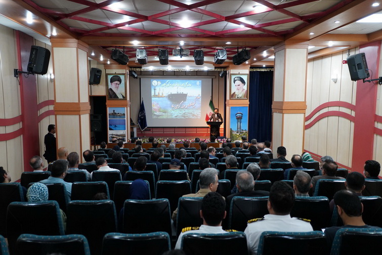 برگزاری آیین گرامیداشت روز جهانی دریانوردی در استان گیلان