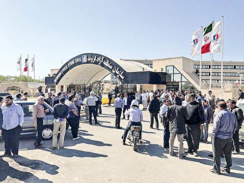 سفر ۴۵۰ هزار گردشگر عراقی به منطقه آزاد اروند