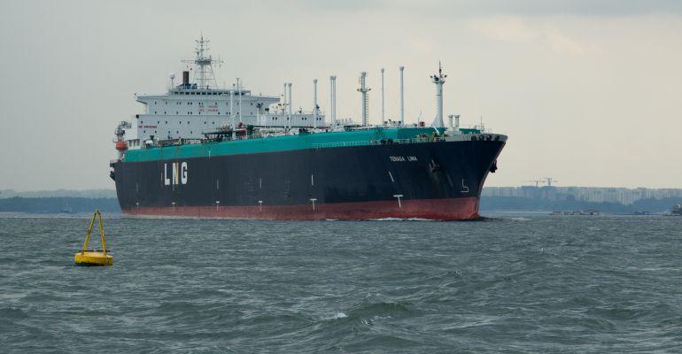 افزایش تقاضا در بازار گاز LNG و عرضه محدود کارخانجات کشتی سازی