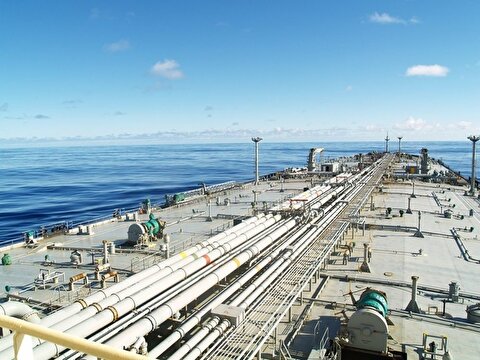 چین برای یک نفتکش در دست ساخت موتور کشتی با سوخت متانول سفارش داد