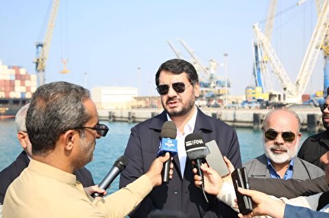 وزیر راه و شهرسازی: تشکیل کنسرسیوم برای اجرای فاز ۲ بندر شهید بهشتی چابهار ضروری است