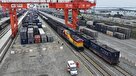 رکورد خدمات قطار‌های چندوجهی ریلی - دریایی چین