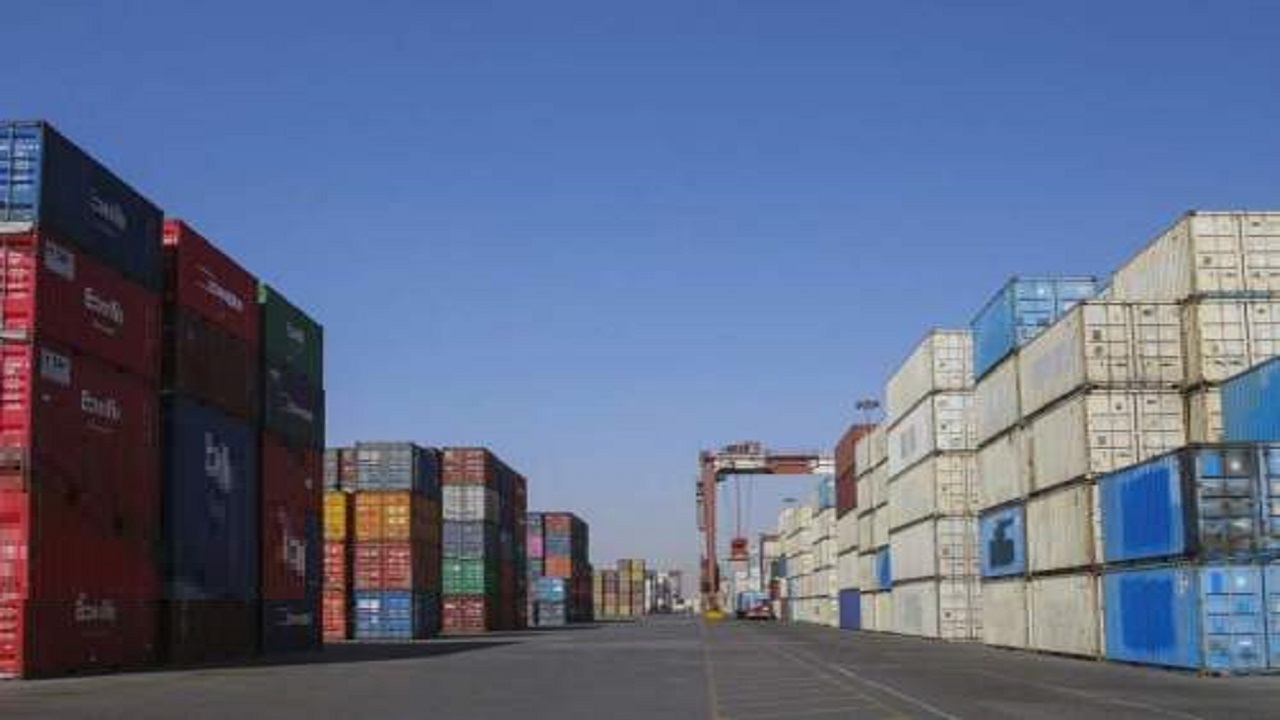 هدف گذاری صادرات ۶ میلیارد دلار کالا از گمرکات خوزستان تا پایان سال