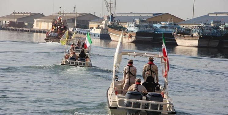 کشف ۲۱ میلیارد ریال کالای قاچاق از یک شناور در بوشهر