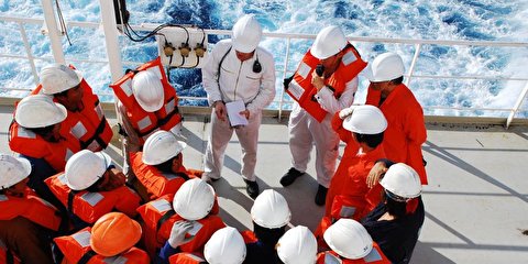 لزوم برگزاری دوره‌های آموزشی برای آشنایی دریانوردان با سیستم سوخت سبز کشتی‌ها