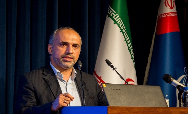 سیاست راهبردی کشور استفاده از دریانورد ایرانی است